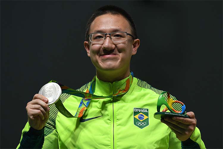 Felipe Wu, atual líder do ranking, conquistou medalha de prata na pistola de ar. Foto: Divulgação